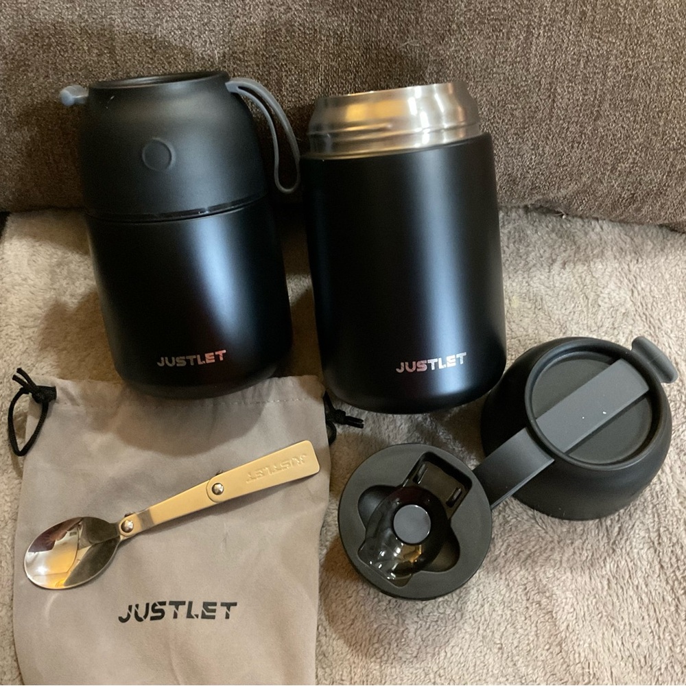 Justlet; Black Insulated food jar/mug set of two 17oz./24oz. Stainless steel.